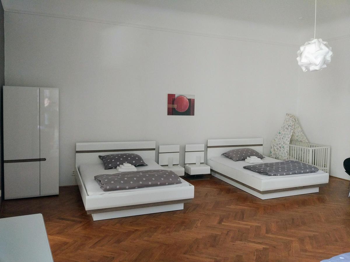 Apartament Tynska 7 Praga