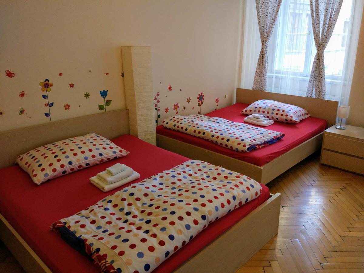 Apartament Tynska 7