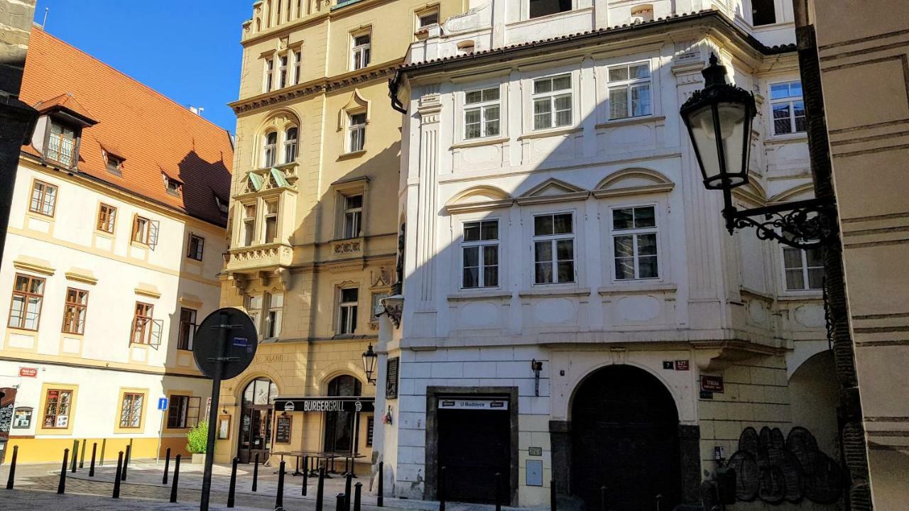 Apartament Tynska 7